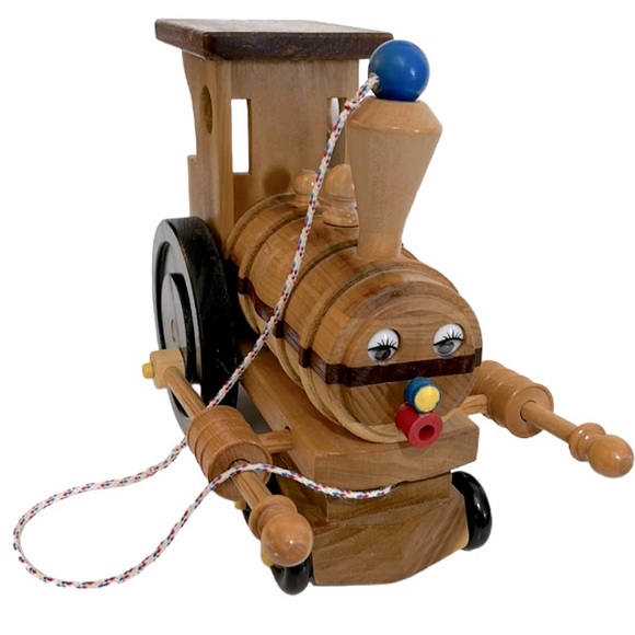 Vintage Cambridge Toy Co. Handmade Childs Wooden Pull Toy Train - Picture 1 of 10